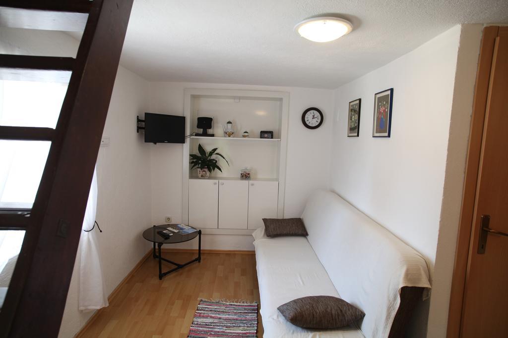 Apartments More Kaštela 部屋 写真